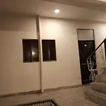 Haveli Heritage --1 Min Walk In Nizamuddin Railway Station